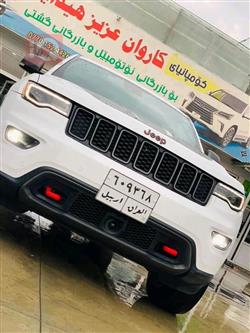 جیپ گراند شیرۆکی